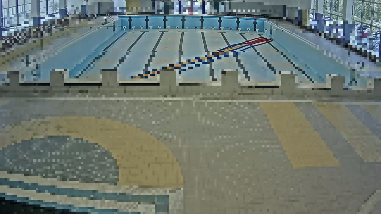 Trenčín, Municipal Swimming Pool Indoor Live Cam - Trencin, Okres Trencin, Slovakia