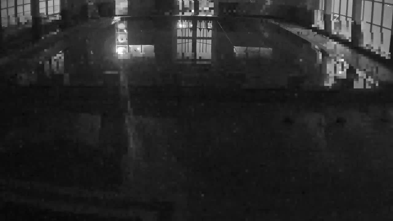 Trenčín, Municipal Swimming Pool Indoor Live Cam - Trencin, Okres Trencin, Slovakia
