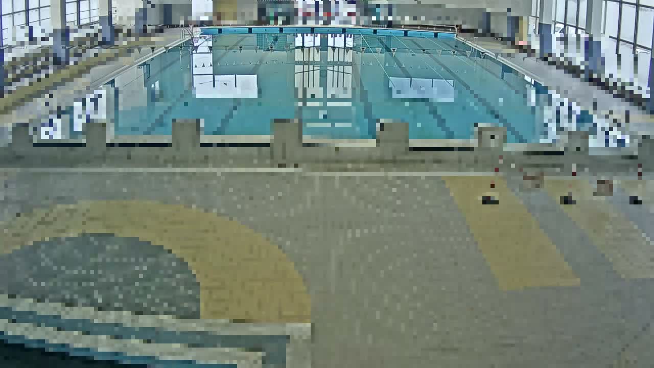 Trenčín, Municipal Swimming Pool Indoor Live Cam - Trencin, Okres Trencin, Slovakia