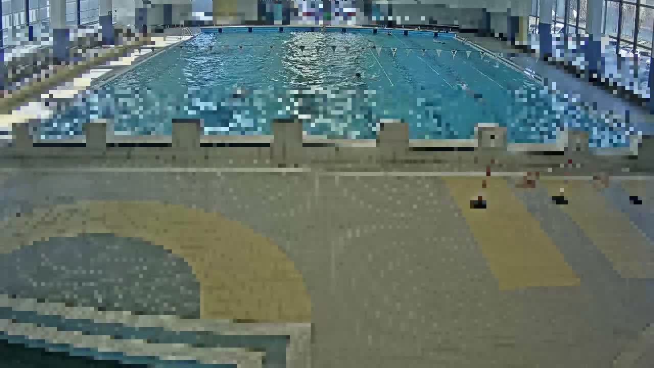 Trenčín, Municipal Swimming Pool Indoor Live Cam - Trencin, Okres Trencin, Slovakia