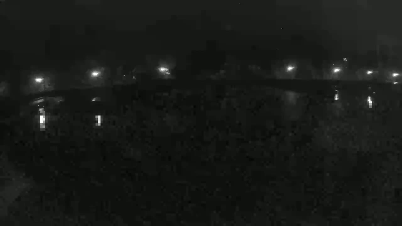 Trenčín, Summer Swimming Pool Outdoor  Live Cam - Trencin, Okres Trencin, Slovakia