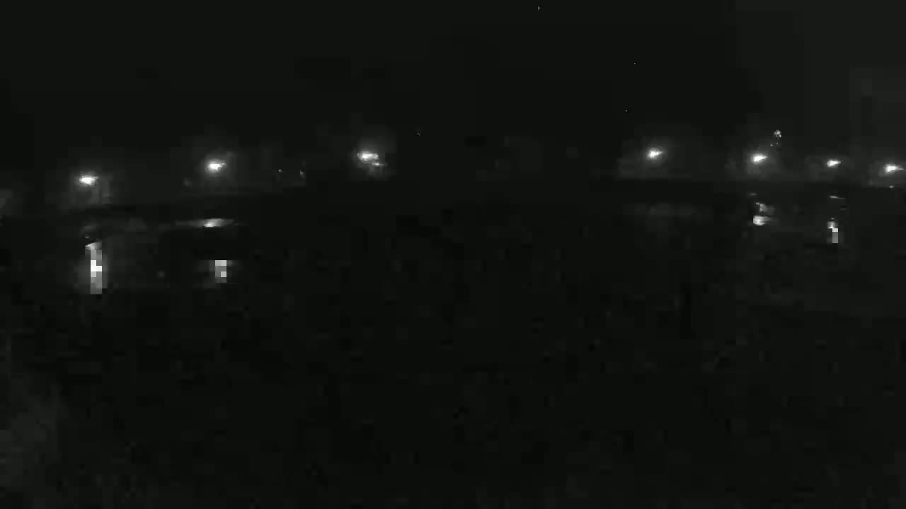 Trenčín, Summer Swimming Pool Outdoor & Trencin Castle Live Cam - Trencin, Okres Trencin, Slovakia