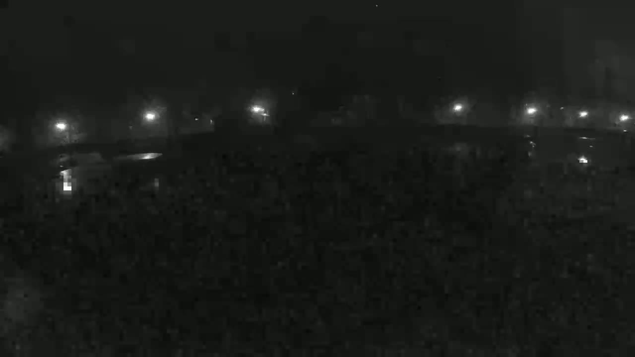 Trenčín, Summer Swimming Pool Outdoor & Trencin Castle Live Cam - Trencin, Okres Trencin, Slovakia