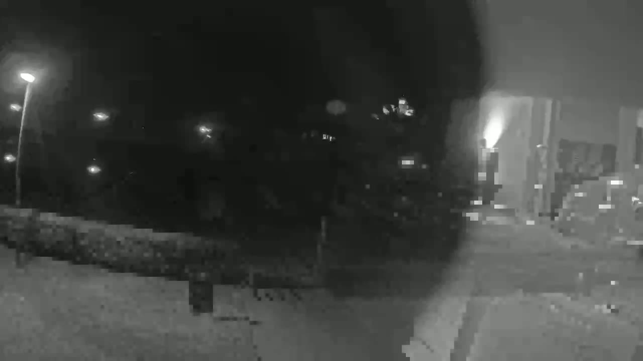 Trenčín, Summer Swimming Pool Outdoor & Trencin Castle Live Cam - Trencin, Okres Trencin, Slovakia