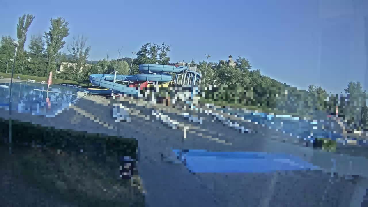 Trenčín, Summer Swimming Pool Outdoor  Live Cam - Trencin, Okres Trencin, Slovakia