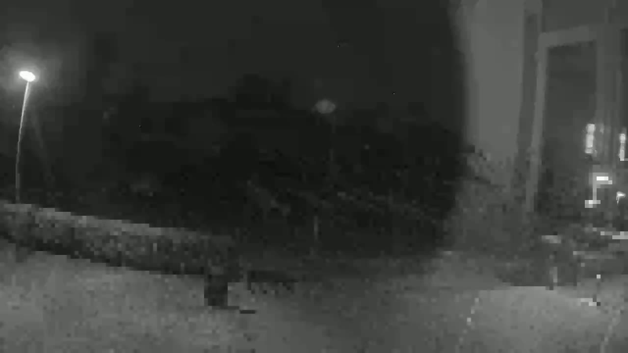 Trenčín, Summer Swimming Pool Outdoor  Live Cam - Trencin, Okres Trencin, Slovakia