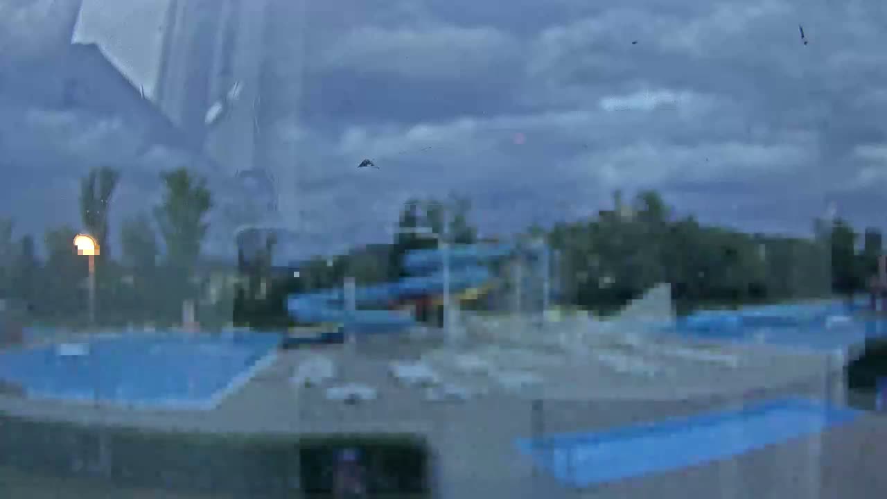 Trenčín, Summer Swimming Pool Outdoor  Live Cam - Trencin, Okres Trencin, Slovakia