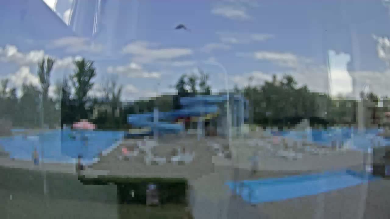 Trenčín, Summer Swimming Pool Outdoor  Live Cam - Trencin, Okres Trencin, Slovakia