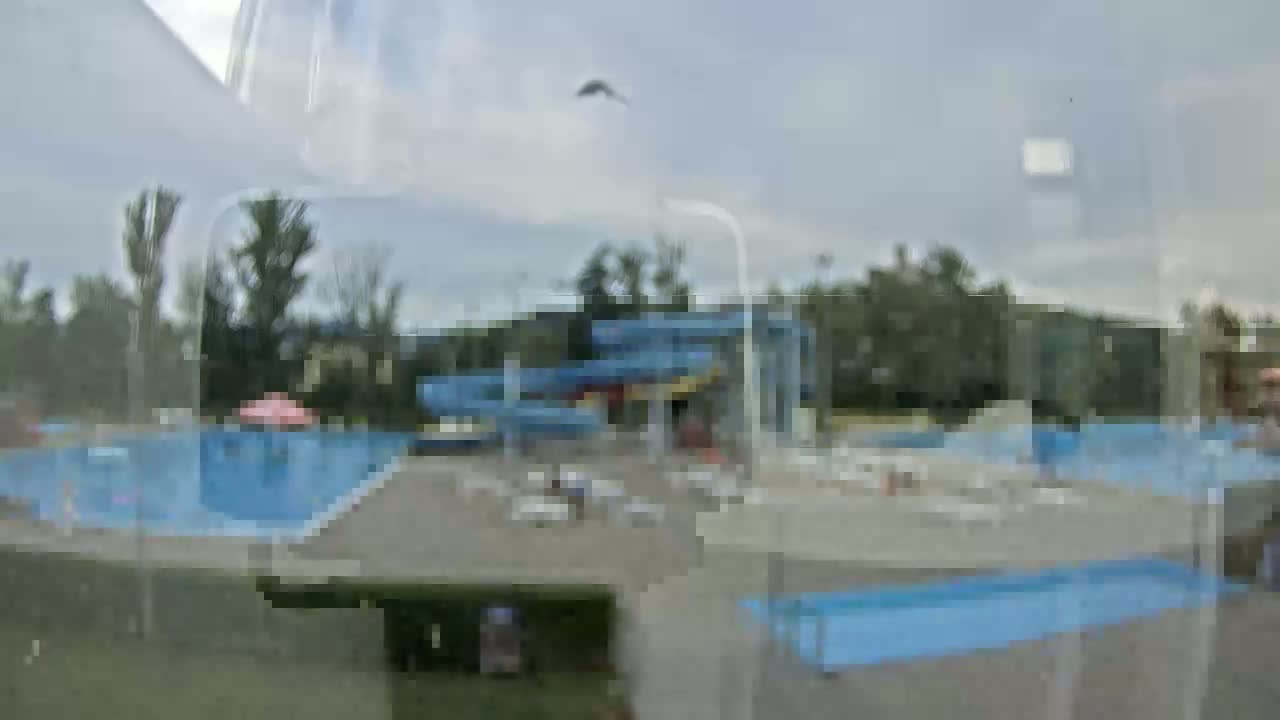 Trenčín, Summer Swimming Pool Outdoor  Live Cam - Trencin, Okres Trencin, Slovakia