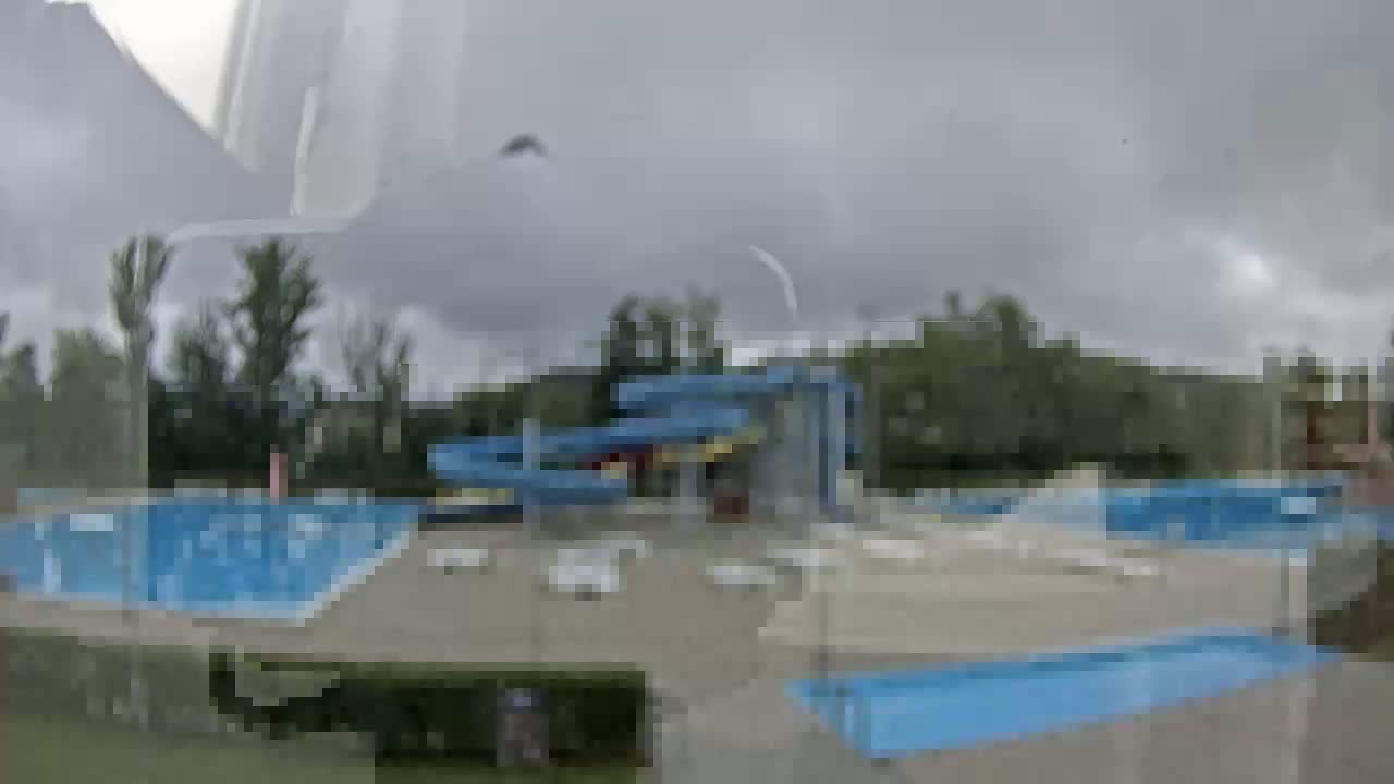 Trenčín, Summer Swimming Pool Outdoor  Live Cam - Trencin, Okres Trencin, Slovakia