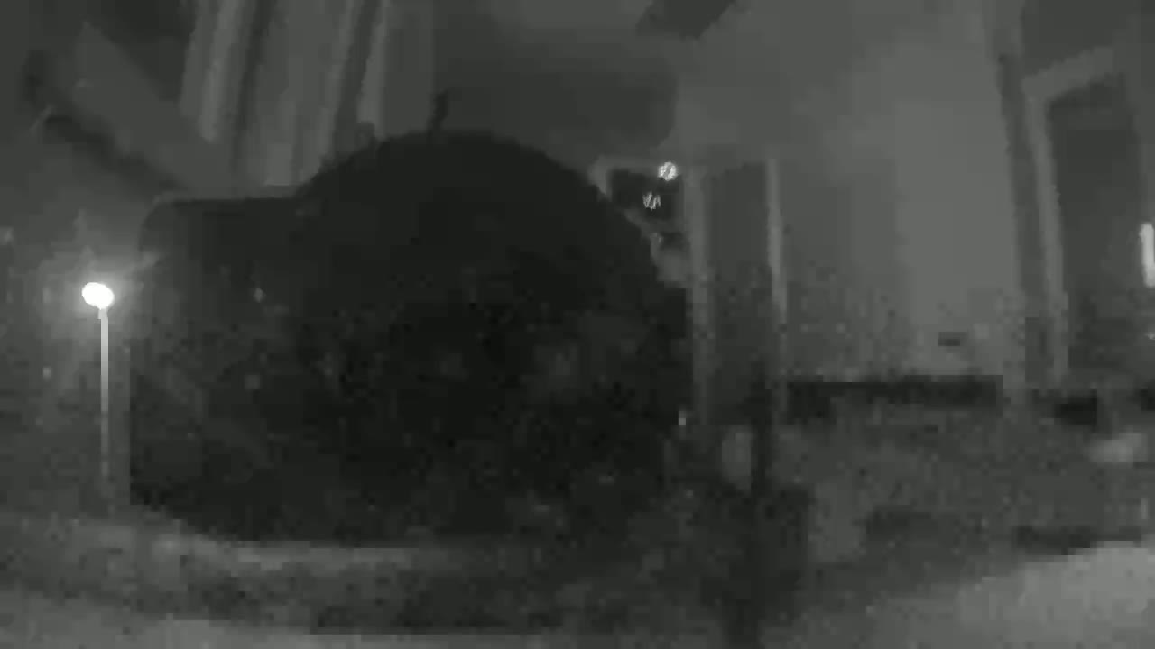 Trenčín, Summer Swimming Pool Outdoor  Live Cam - Trencin, Okres Trencin, Slovakia