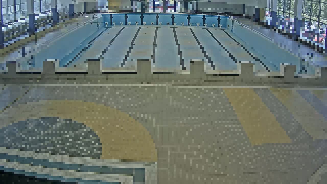 Trenčín, Summer Swimming Pool Outdoor  Live Cam - Trencin, Okres Trencin, Slovakia