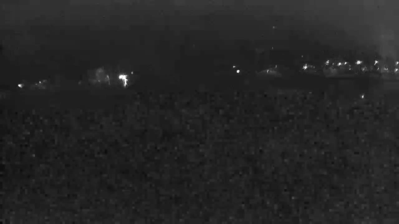 Trenčín, Summer Swimming Pool Outdoor  Live Cam - Trencin, Okres Trencin, Slovakia