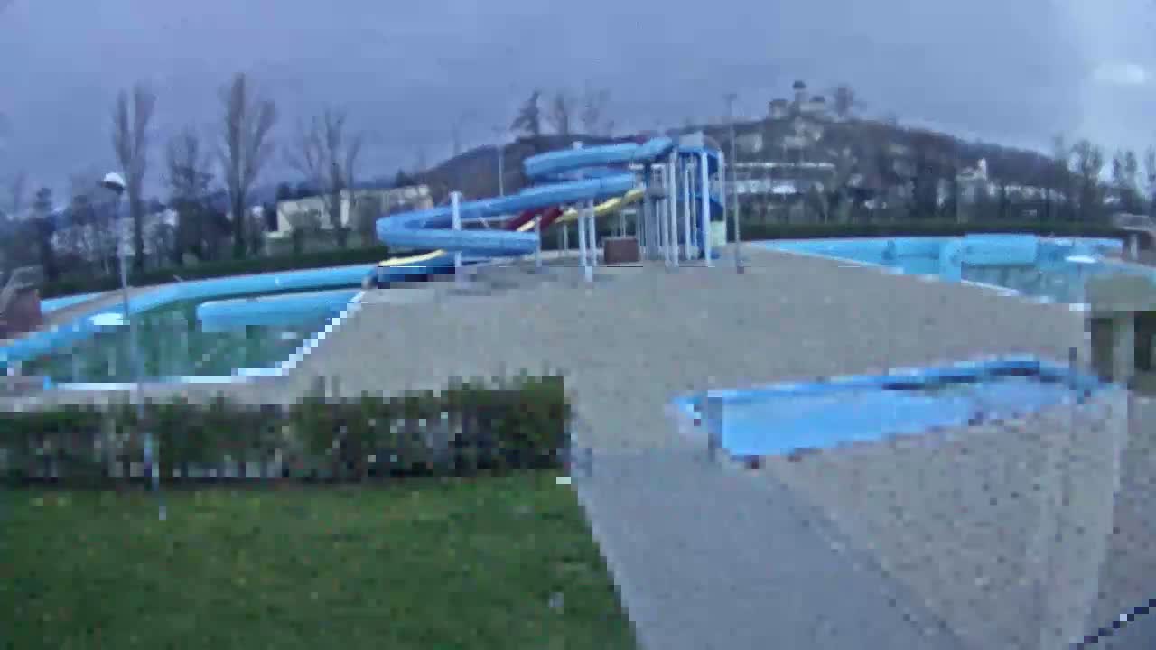 Trenčín, Summer Swimming Pool Outdoor  Live Cam - Trencin, Okres Trencin, Slovakia