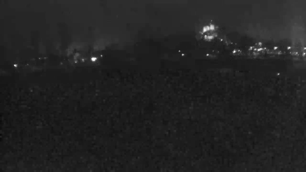 Trenčín, Summer Swimming Pool Outdoor  Live Cam - Trencin, Okres Trencin, Slovakia