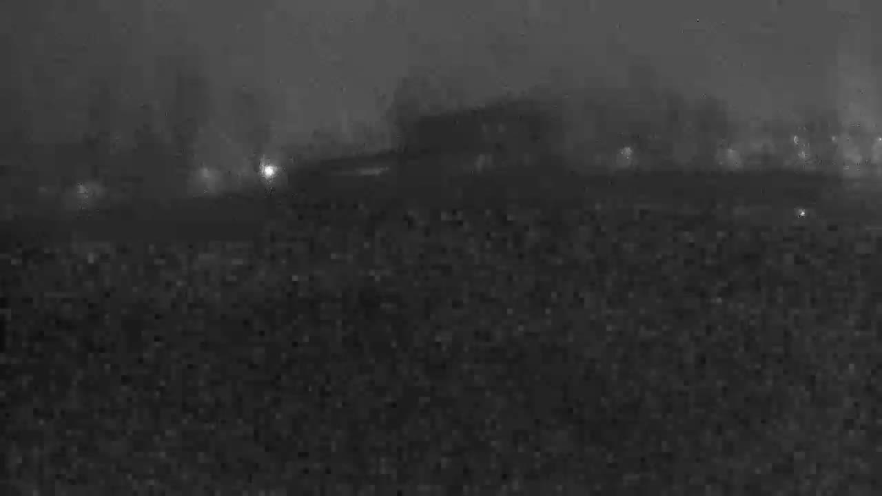 Trenčín, Summer Swimming Pool Outdoor  Live Cam - Trencin, Okres Trencin, Slovakia