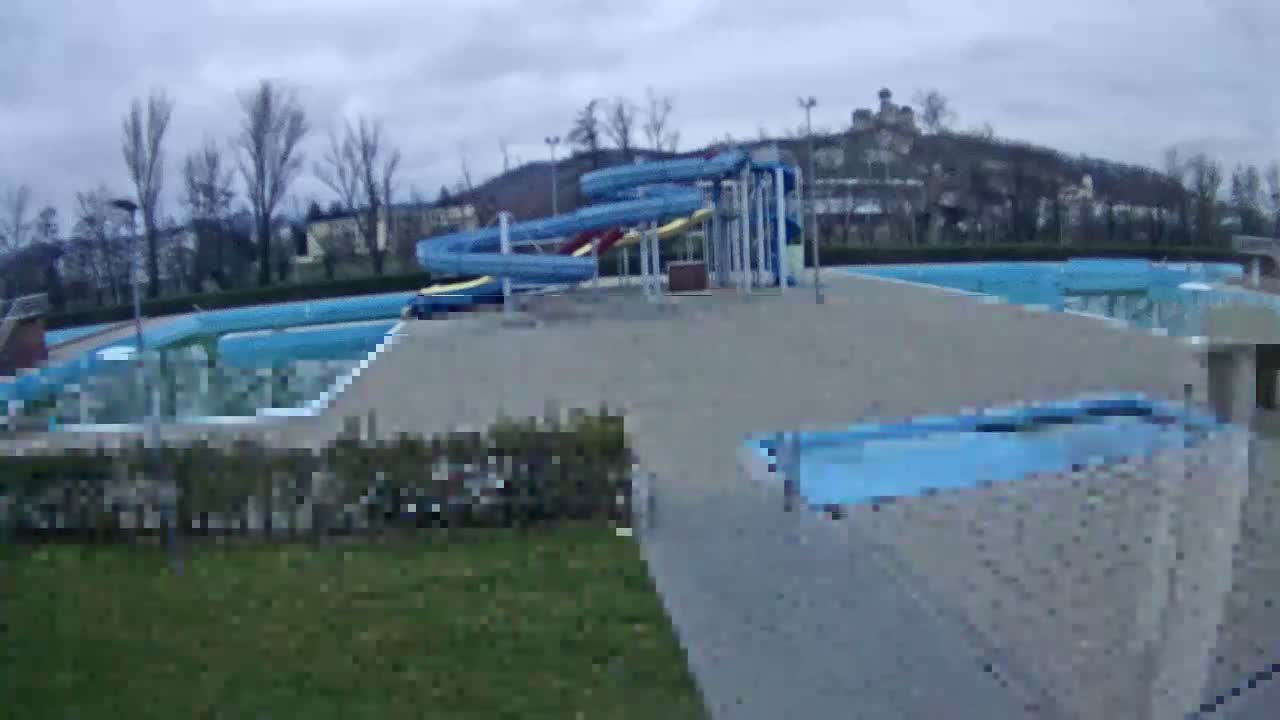 Trenčín, Summer Swimming Pool Outdoor  Live Cam - Trencin, Okres Trencin, Slovakia