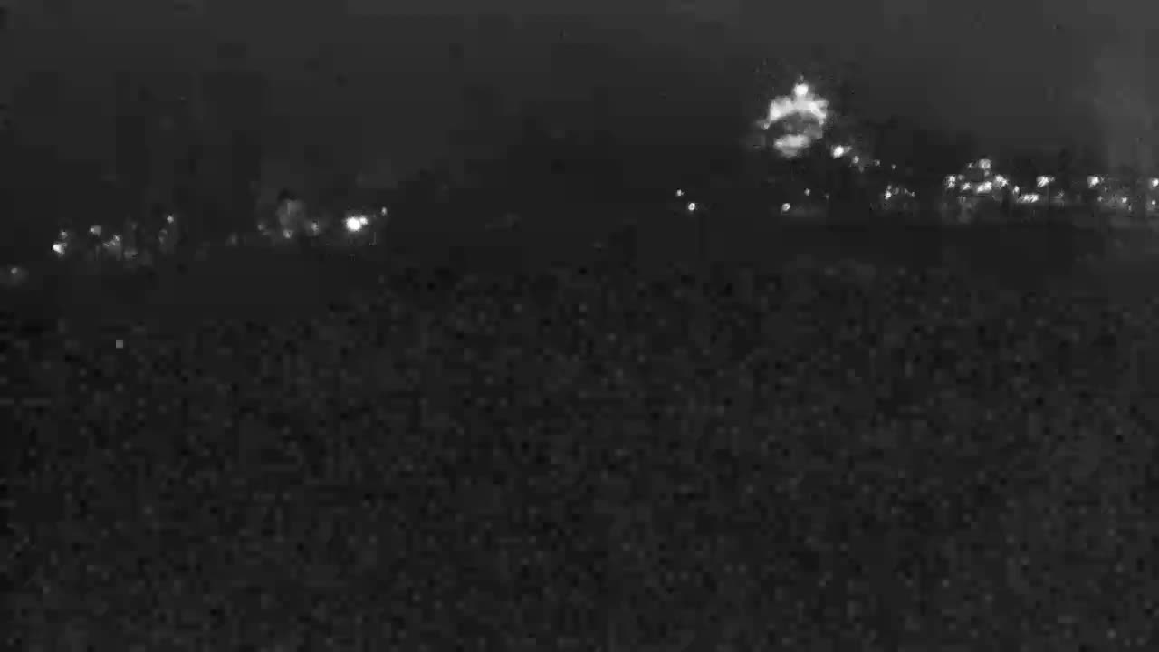 Trenčín, Summer Swimming Pool Outdoor  Live Cam - Trencin, Okres Trencin, Slovakia