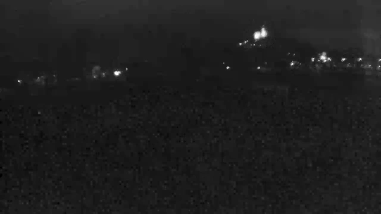 Trenčín, Summer Swimming Pool Outdoor  Live Cam - Trencin, Okres Trencin, Slovakia