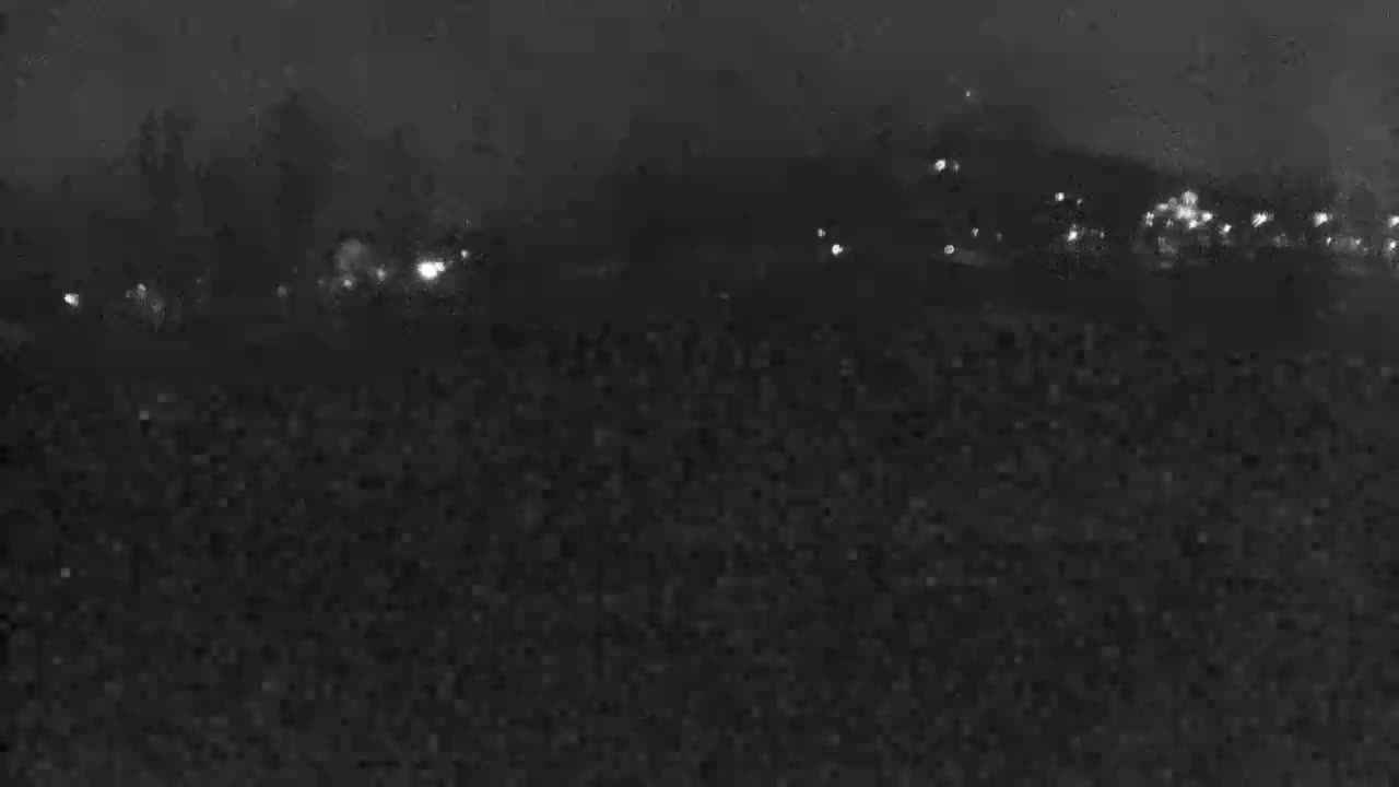 Trenčín, Summer Swimming Pool Outdoor  Live Cam - Trencin, Okres Trencin, Slovakia