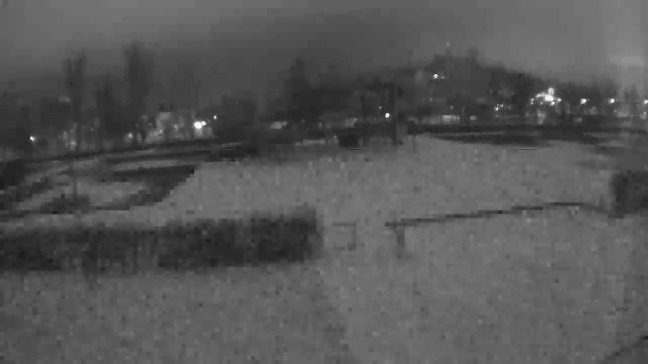 Trenčín, Summer Swimming Pool Outdoor  Live Cam - Trencin, Okres Trencin, Slovakia
