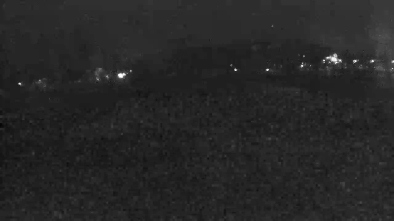 Trenčín, Summer Swimming Pool Outdoor  Live Cam - Trencin, Okres Trencin, Slovakia