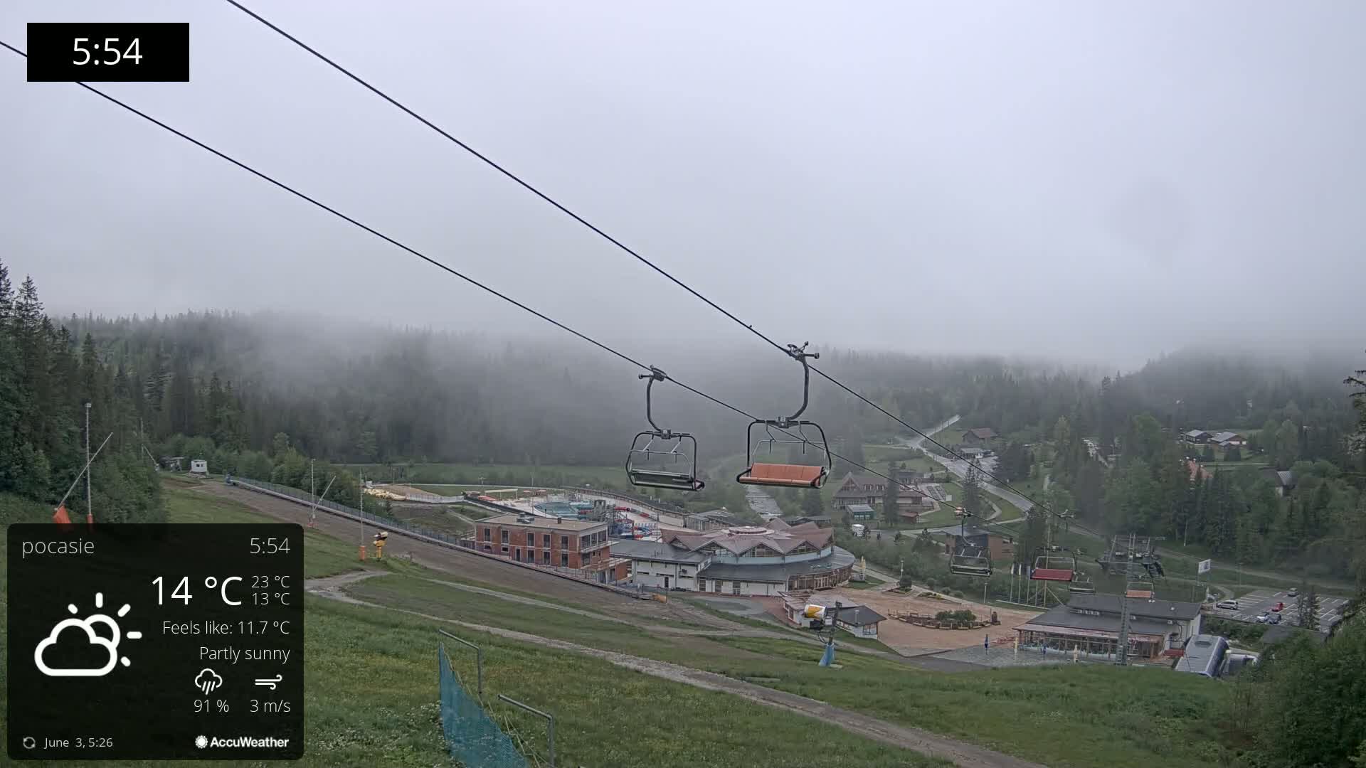 Meander Oravice Village Ski Slopes & Osobita Mountain Live Cam - Vitanova, Tvrdosin, Zilina, Slovakia