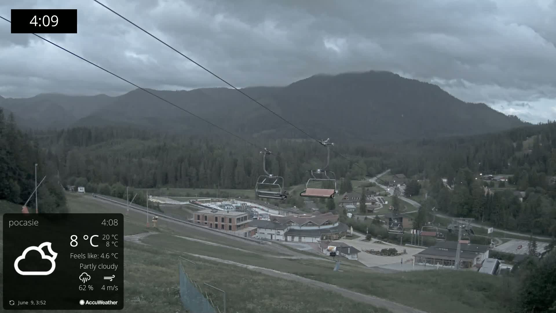 Meander Oravice Village Ski Slopes & Osobita Mountain Live Cam - Vitanova, Tvrdosin, Zilina, Slovakia