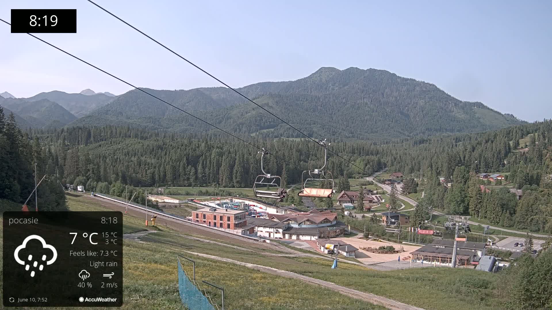 Meander Oravice Village Ski Slopes & Osobita Mountain Live Cam - Vitanova, Tvrdosin, Zilina, Slovakia