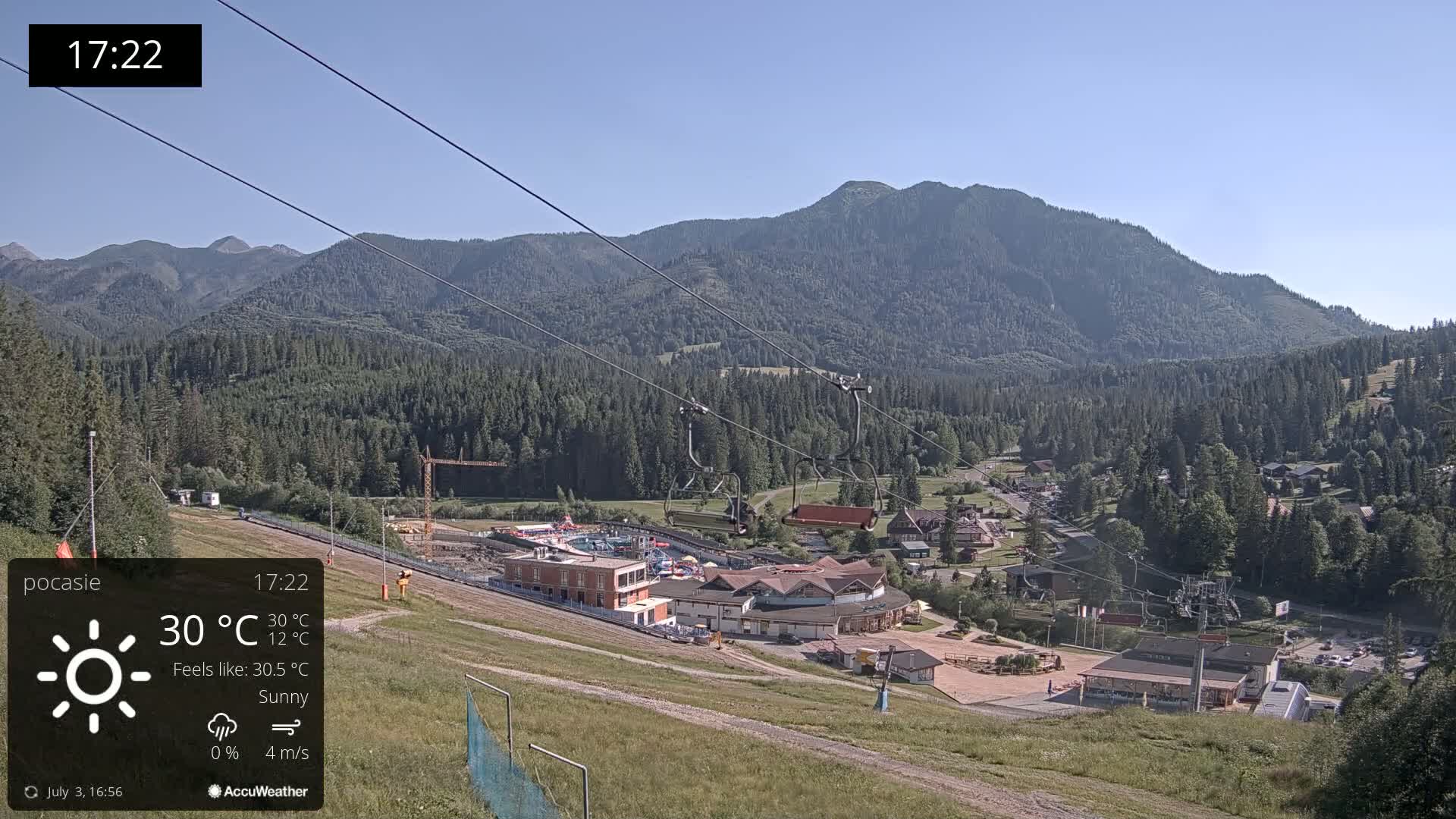 Meander Oravice Village Ski Slopes & Osobita Mountain Live Cam - Vitanova, Tvrdosin, Zilina, Slovakia