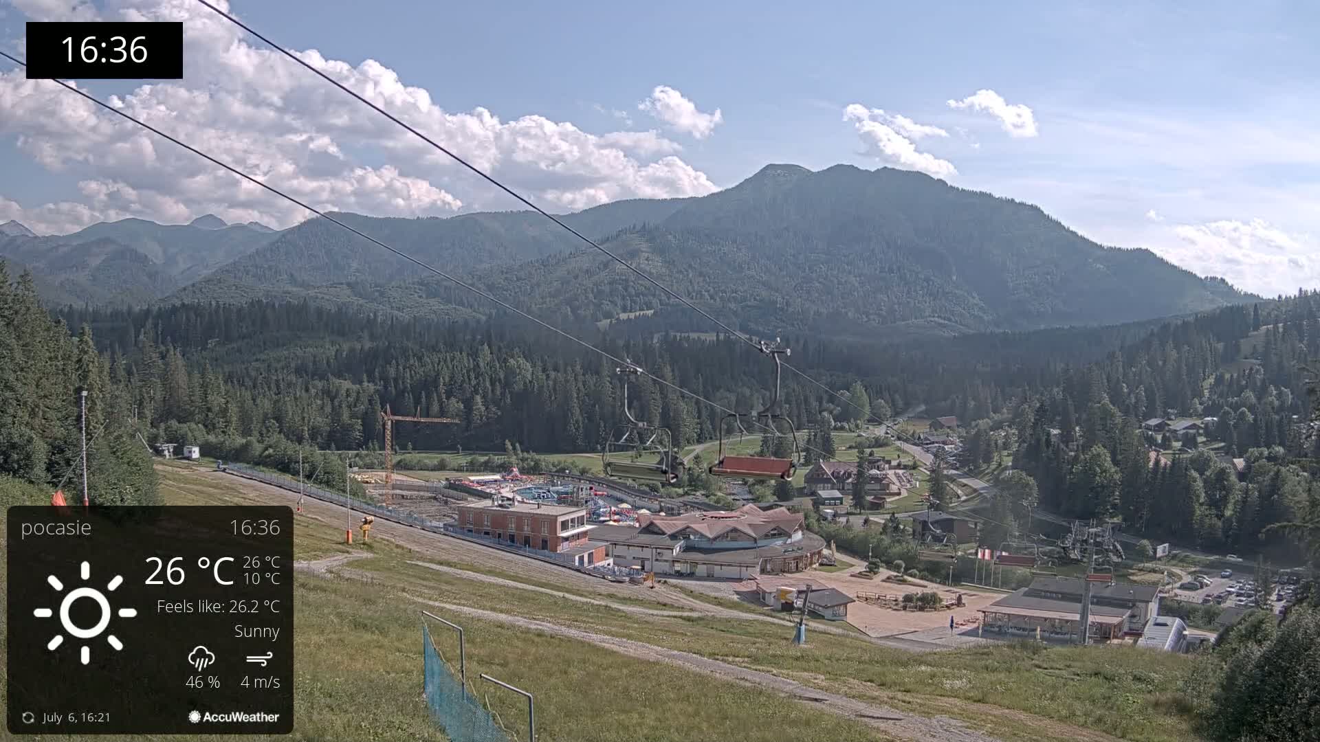 Meander Oravice Village Ski Slopes & Osobita Mountain Live Cam - Vitanova, Tvrdosin, Zilina, Slovakia