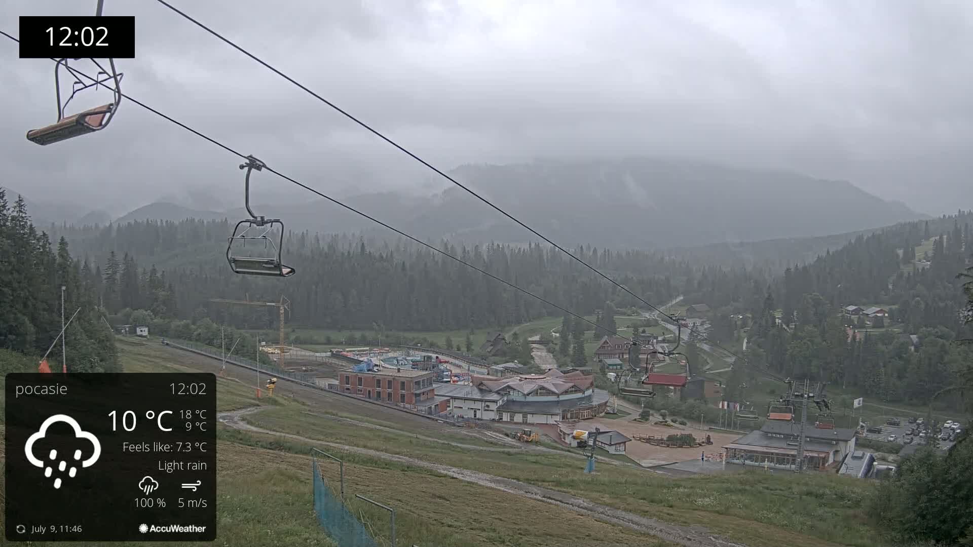 Meander Oravice Village Ski Slopes & Osobita Mountain Live Cam - Vitanova, Tvrdosin, Zilina, Slovakia