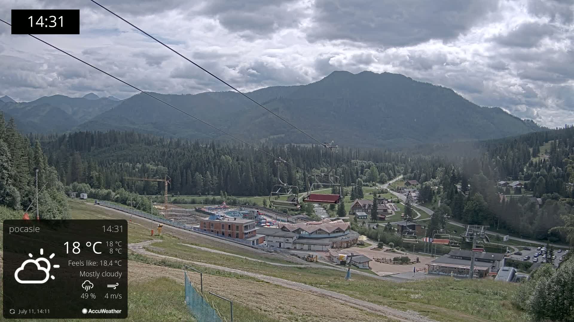 Meander Oravice Village Ski Slopes & Osobita Mountain Live Cam - Vitanova, Tvrdosin, Zilina, Slovakia