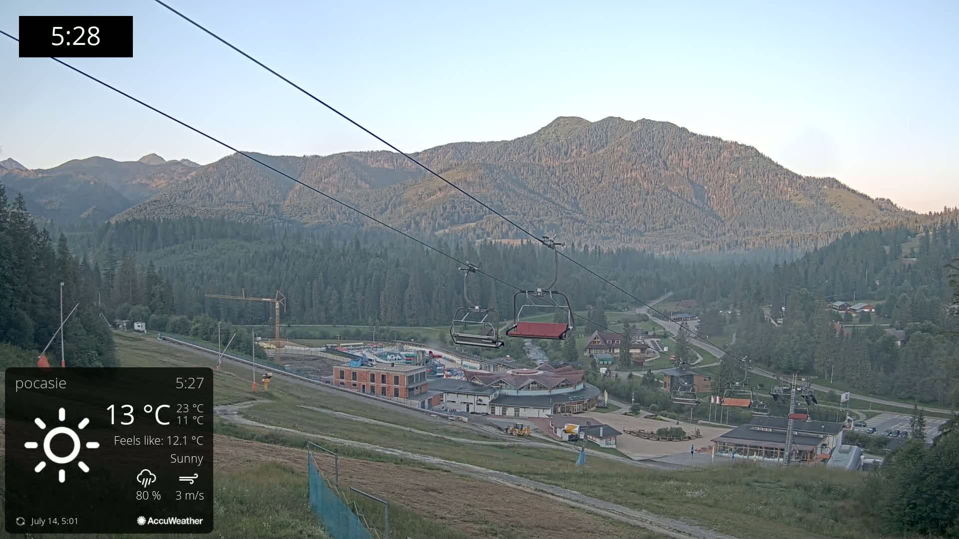 Meander Oravice Village Ski Slopes & Osobita Mountain Live Cam - Vitanova, Tvrdosin, Zilina, Slovakia
