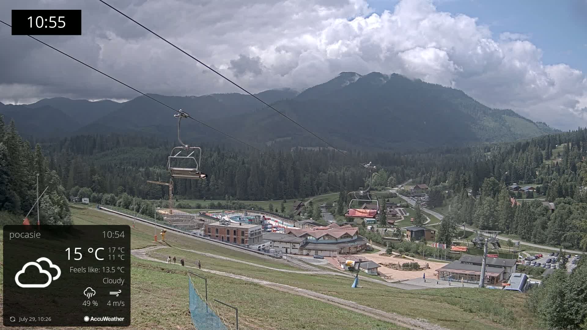 Meander Oravice Village Ski Slopes & Osobita Mountain Live Cam - Vitanova, Tvrdosin, Zilina, Slovakia