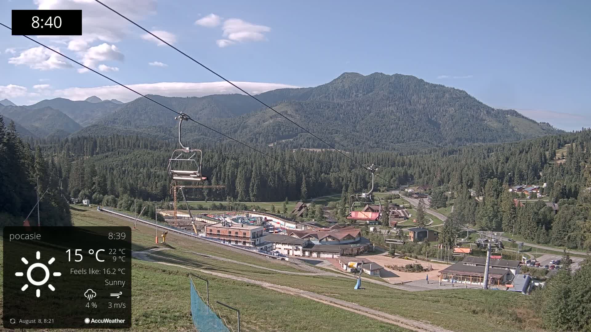 Meander Oravice Village Ski Slopes & Osobita Mountain Live Cam - Vitanova, Tvrdosin, Zilina, Slovakia