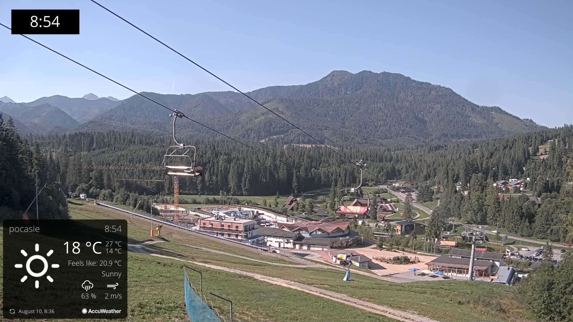 Meander Oravice Village Ski Slopes & Osobita Mountain Live Cam - Vitanova, Tvrdosin, Zilina, Slovakia