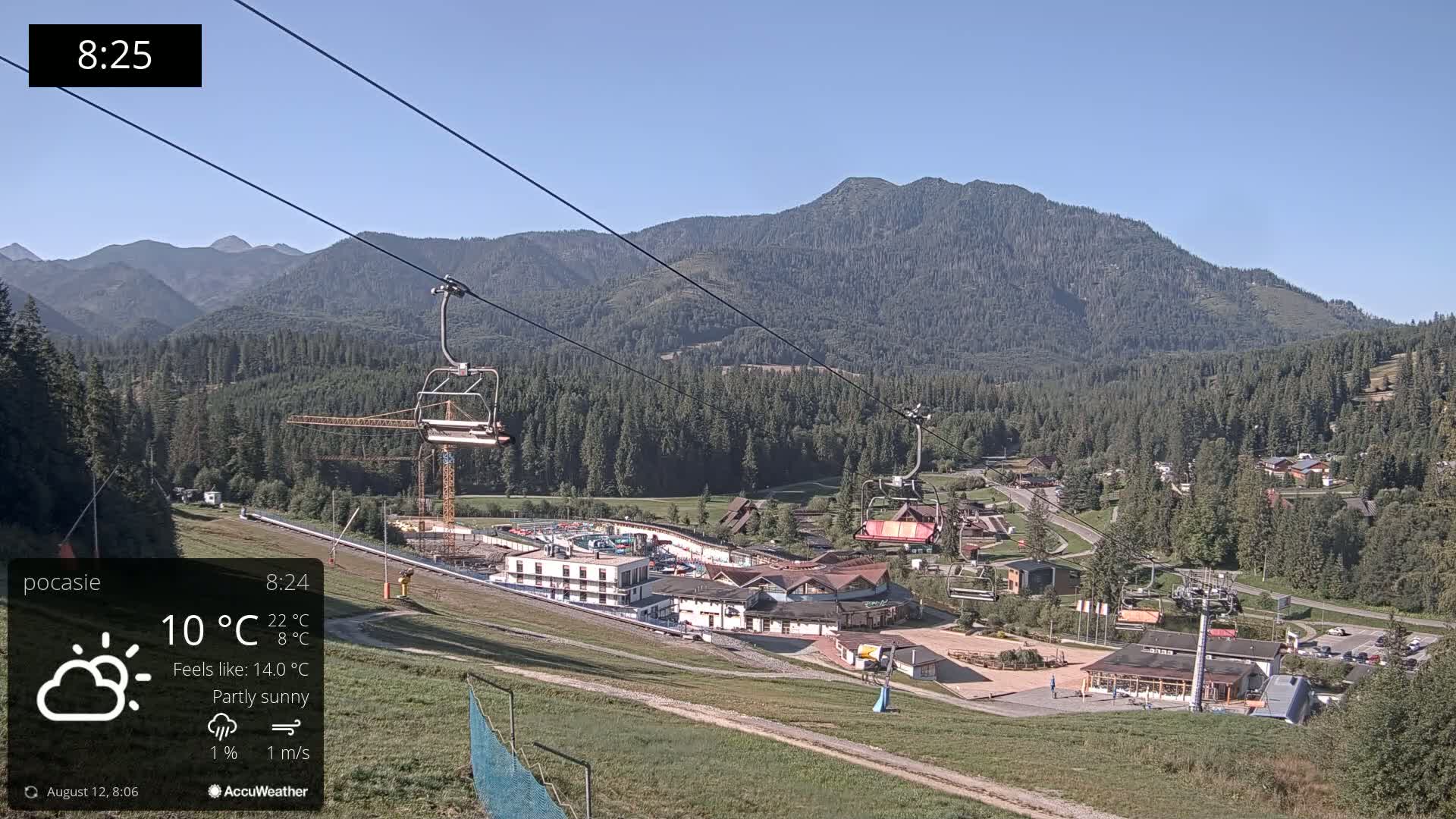 Meander Oravice Village Ski Slopes & Osobita Mountain Live Cam - Vitanova, Tvrdosin, Zilina, Slovakia