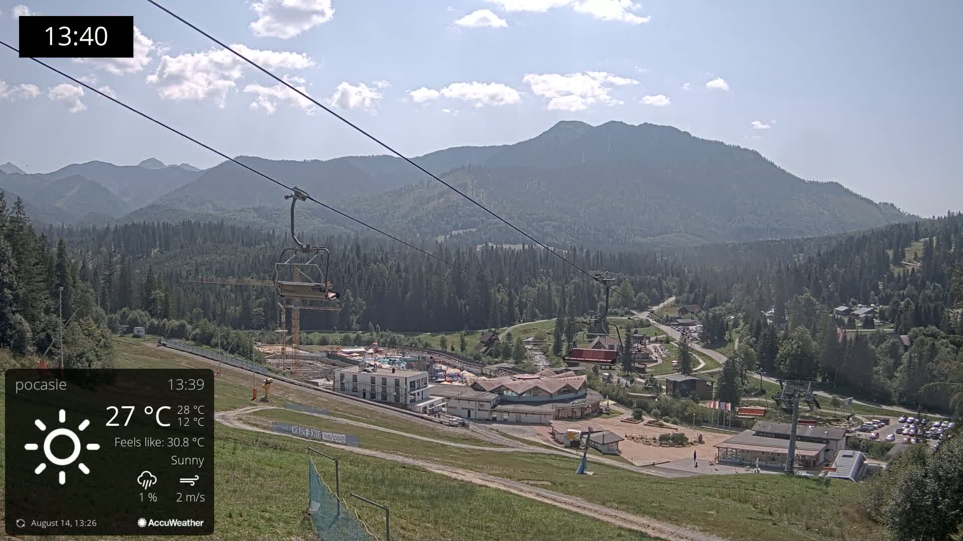 Meander Oravice Village Ski Slopes & Osobita Mountain Live Cam - Vitanova, Tvrdosin, Zilina, Slovakia