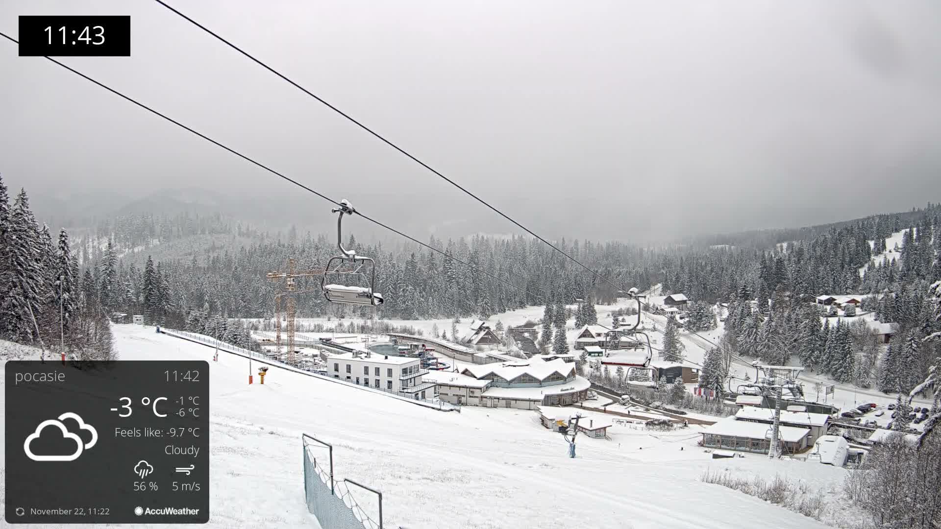 Meander Oravice Village Ski Slopes & Osobita Mountain Live Cam - Vitanova, Tvrdosin, Zilina, Slovakia
