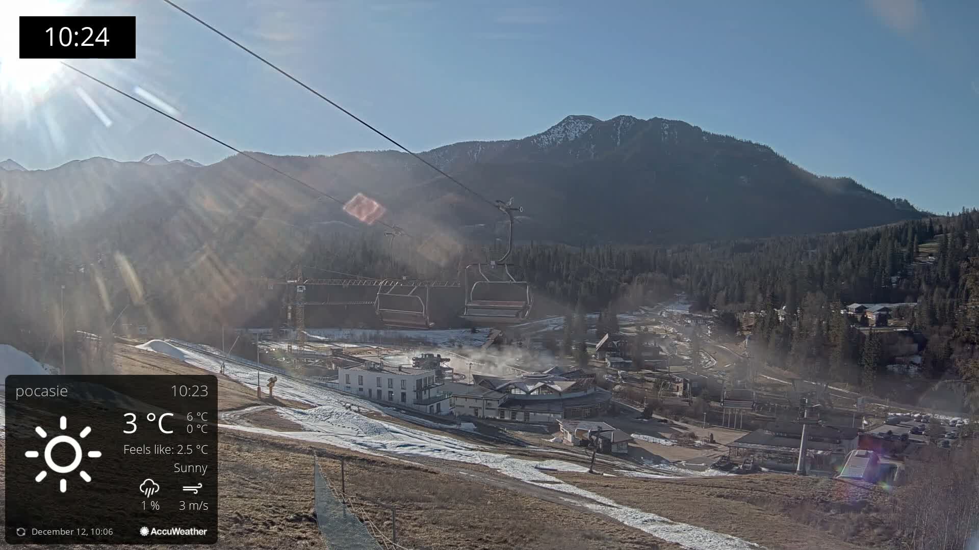 Meander Oravice Village Ski Slopes & Osobita Mountain Live Cam - Vitanova, Tvrdosin, Zilina, Slovakia