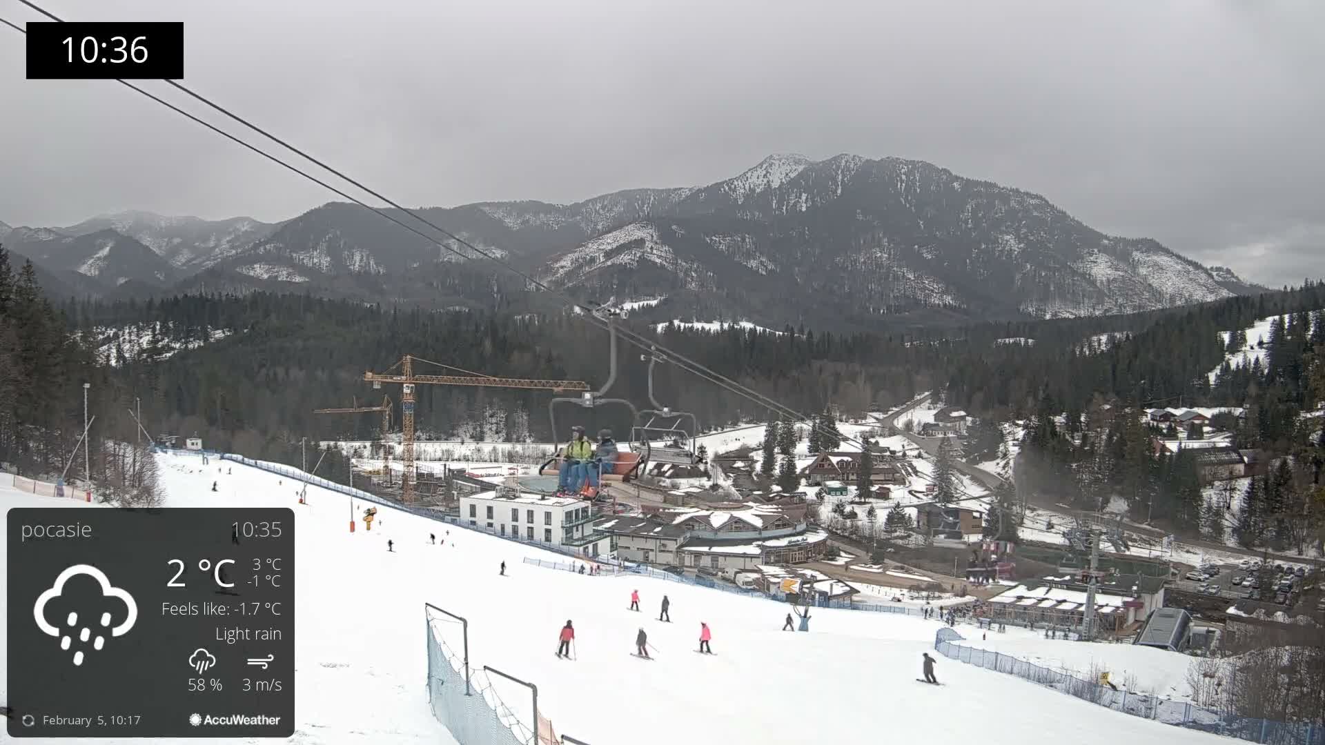 Meander Oravice Village Ski Slopes & Osobita Mountain Live Cam - Vitanova, Tvrdosin, Zilina, Slovakia