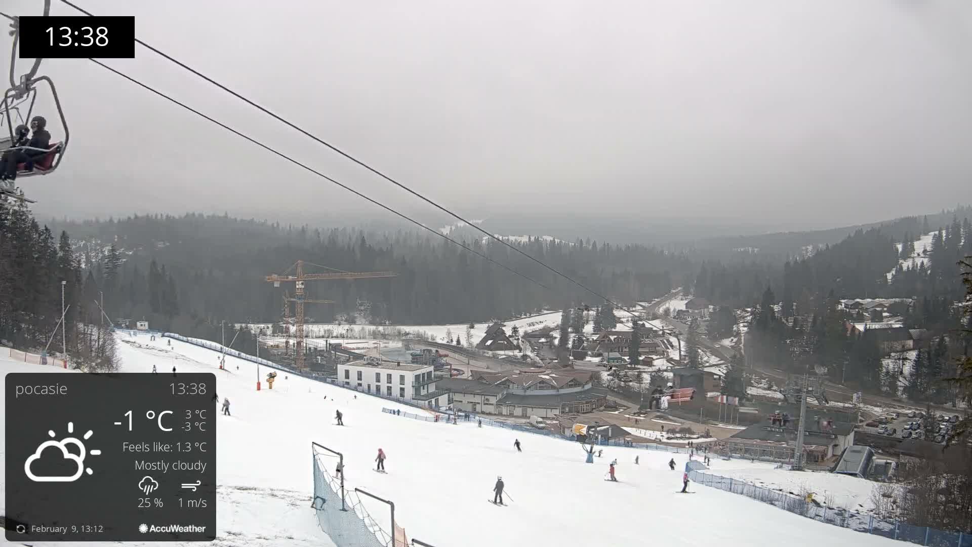 Meander Oravice Village Ski Slopes & Osobita Mountain Live Cam - Vitanova, Tvrdosin, Zilina, Slovakia