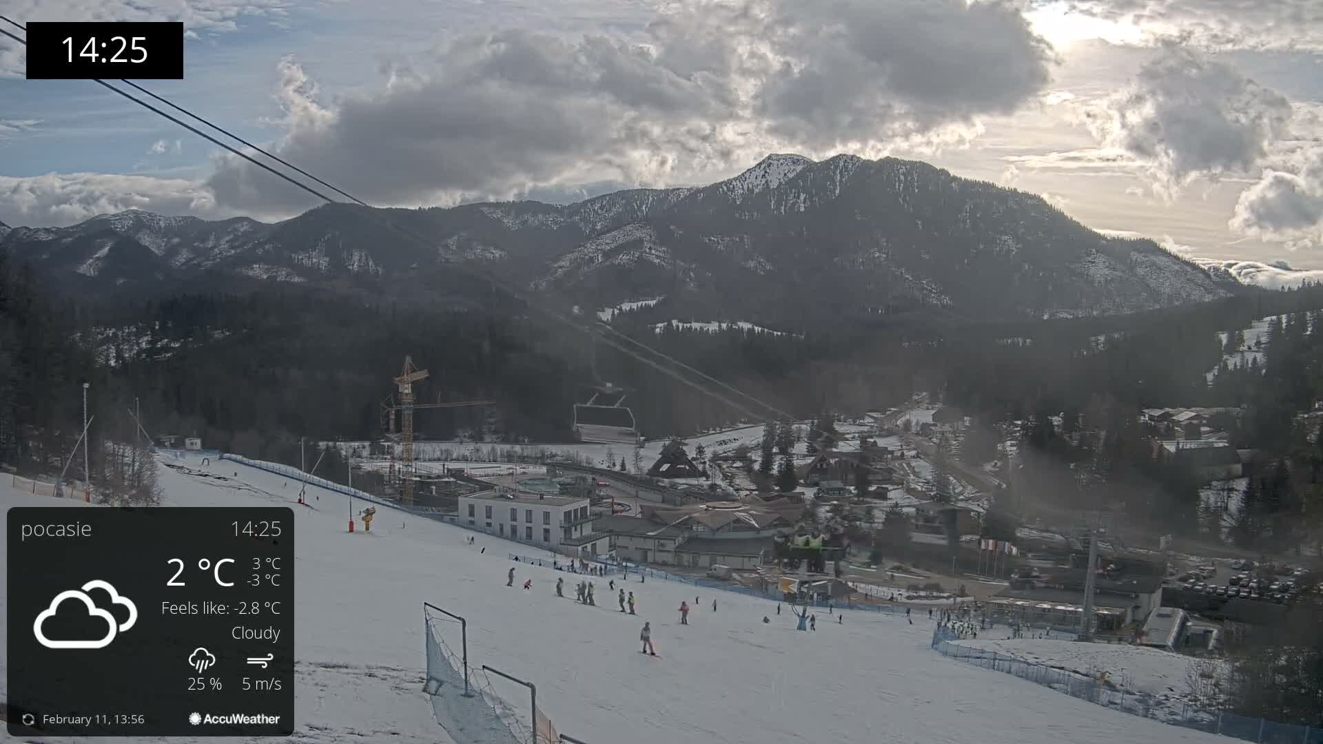Meander Oravice Village Ski Slopes & Osobita Mountain Live Cam - Vitanova, Tvrdosin, Zilina, Slovakia