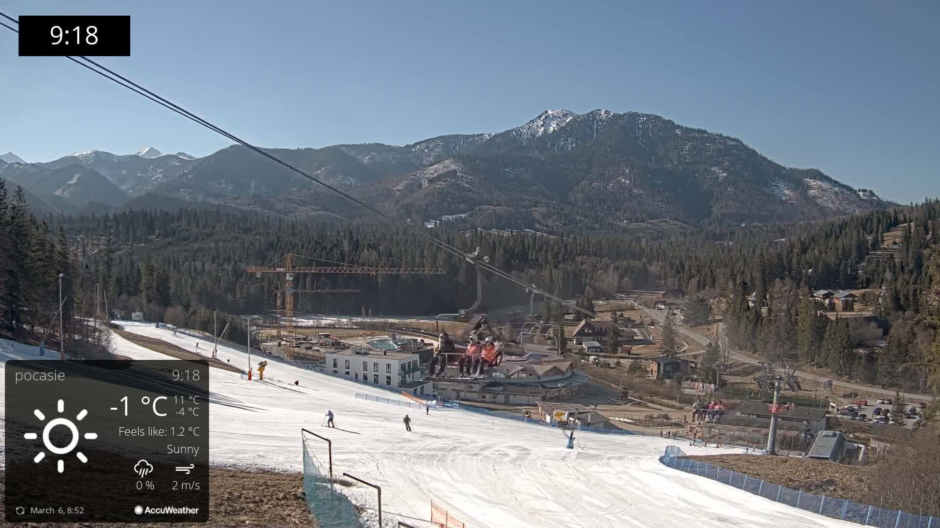 Meander Oravice Village Ski Slopes & Osobita Mountain Live Cam - Vitanova, Tvrdosin, Zilina, Slovakia
