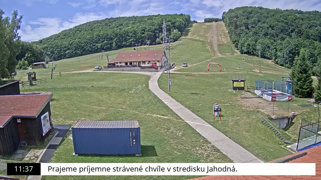 Jahodna Ski Slope West View Live Cam - Sever, Kosice 1, Kosice, Slovakia