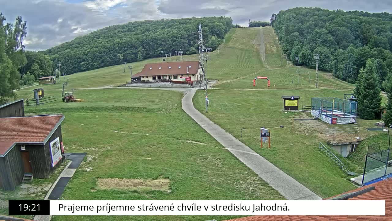 Jahodna Ski Slope West View Live Cam - Sever, Kosice 1, Kosice, Slovakia