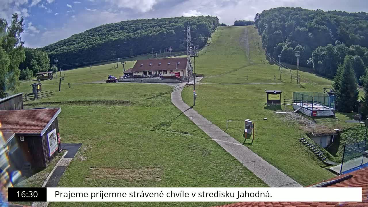 Jahodna Ski Slope West View Live Cam - Sever, Kosice 1, Kosice, Slovakia