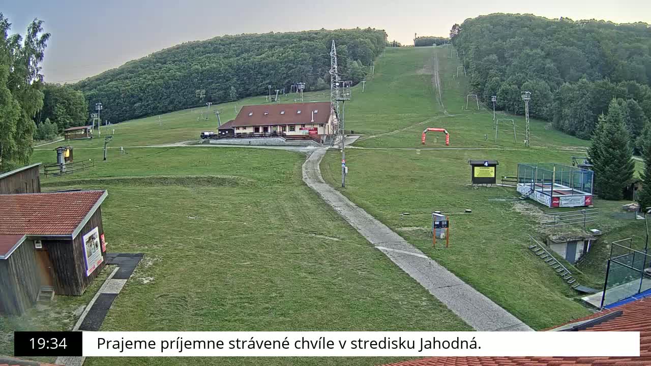 Jahodna Ski Slope West View Live Cam - Sever, Kosice 1, Kosice, Slovakia