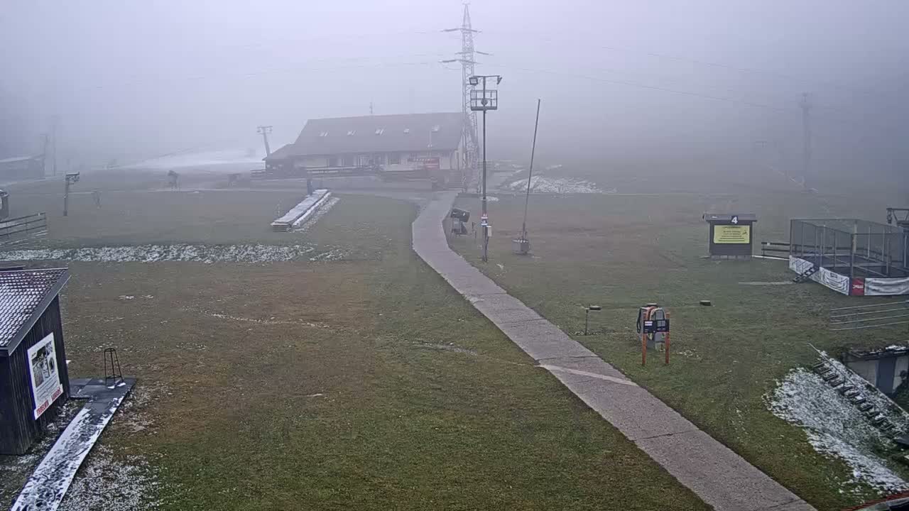Jahodna Ski Slope West View Live Cam - Sever, Kosice 1, Kosice, Slovakia